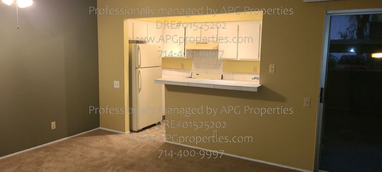 1311 Caminito Gabaldon #E - Photo 3 of 20