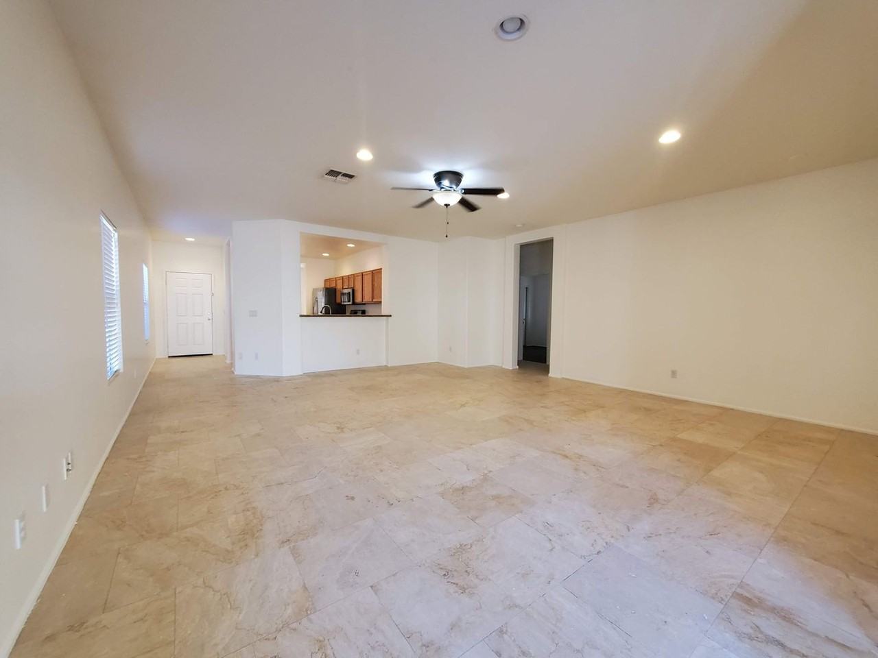 2564 W Preserve Way - Photo 6 of 35