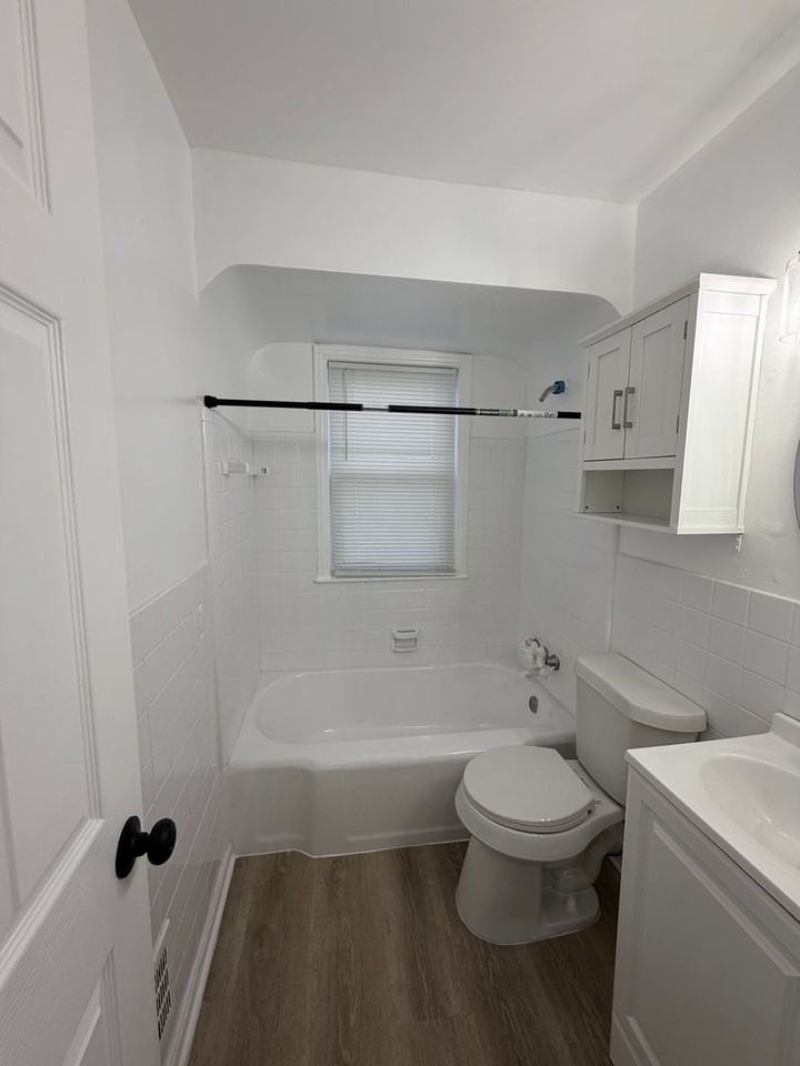 19437 Prevost St - Photo 3 of 16