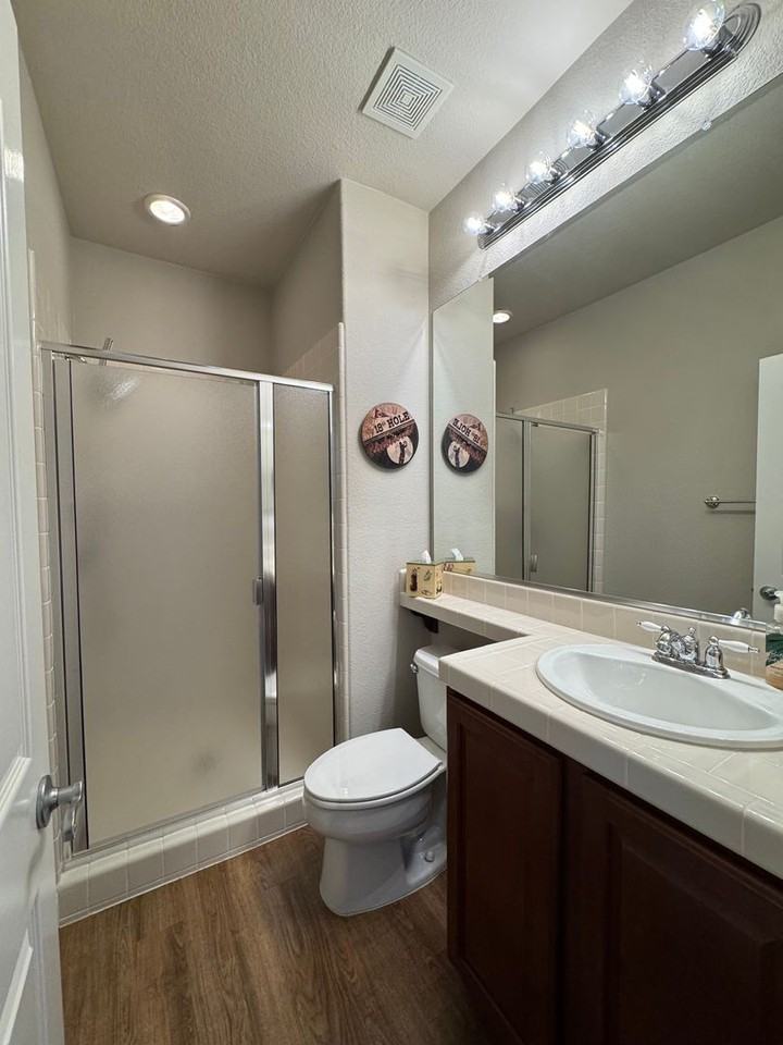 585 Seattle Slew Ct - Photo 3 of 38