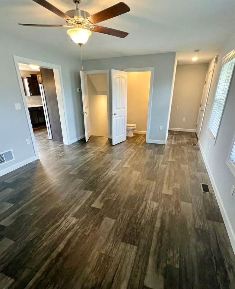 206 Woodridge Dr - Photo 4 of 18