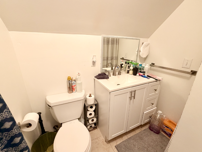 523 Nst. - Photo 5 of 11