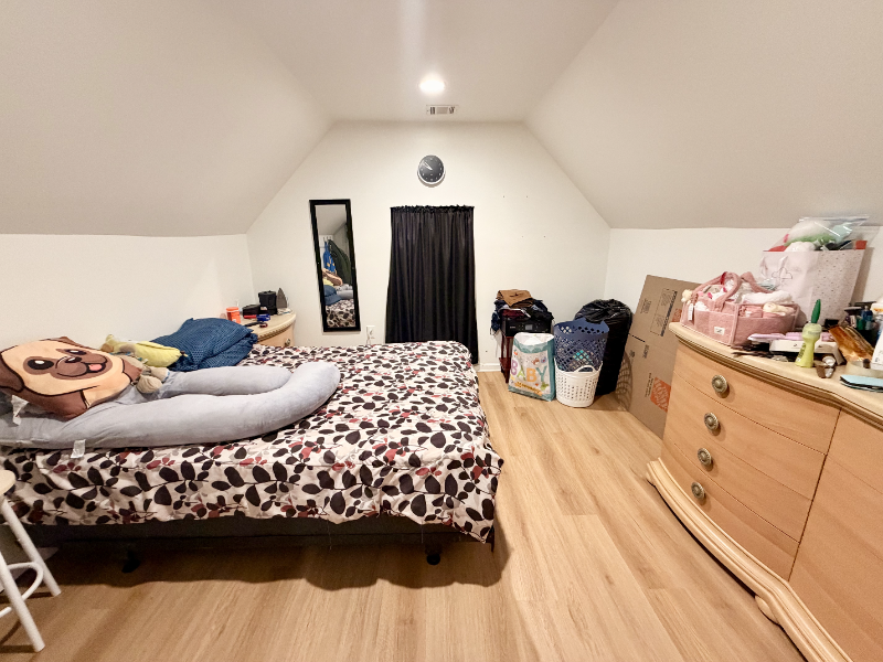 523 Nst. - Photo 7 of 11