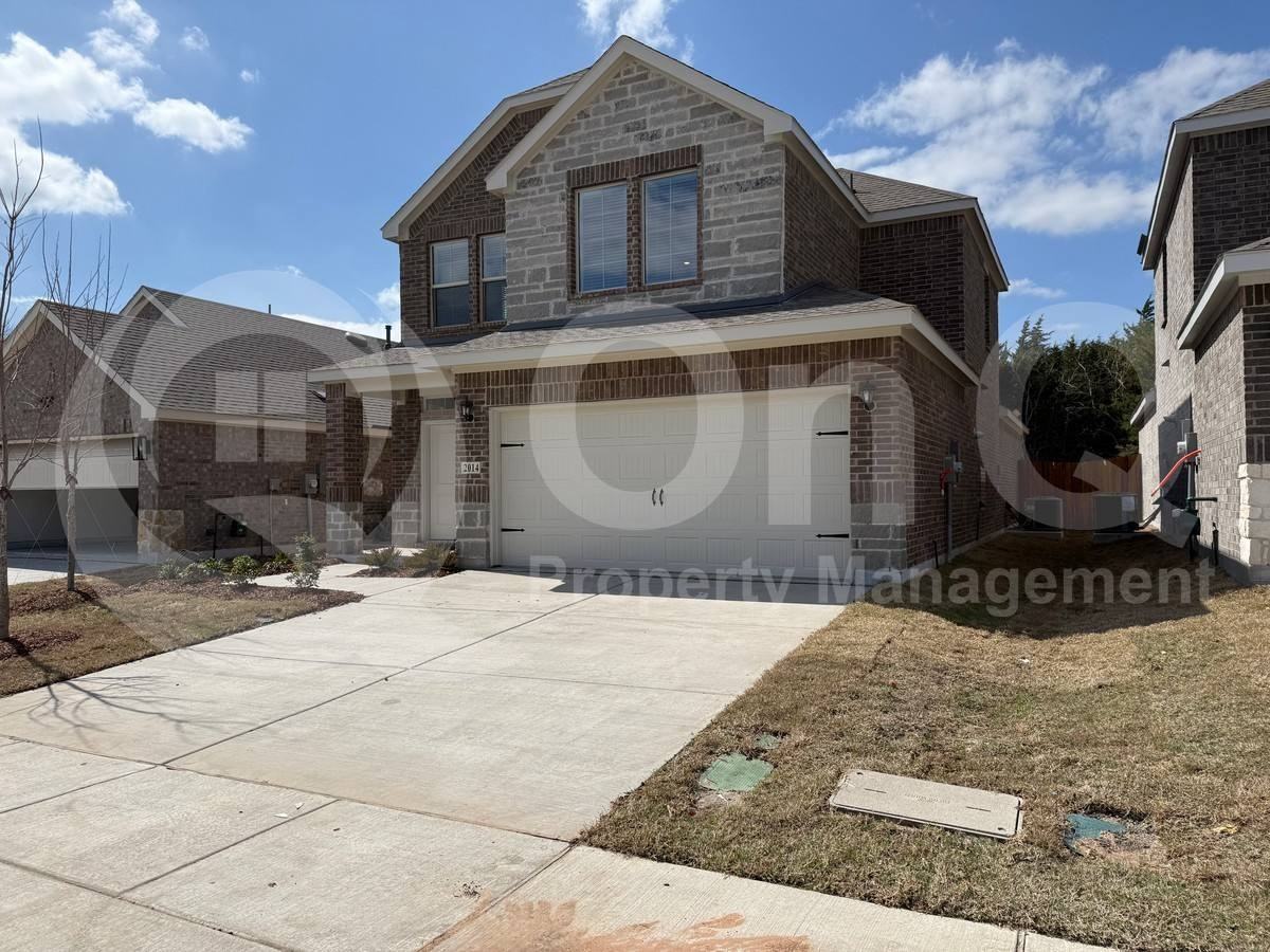 2014 Lost Wood Dr - Photo 3 of 10