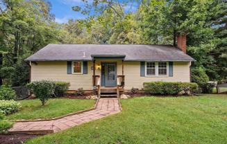 7824 Ridgewood Dr - Photo 1 of 1