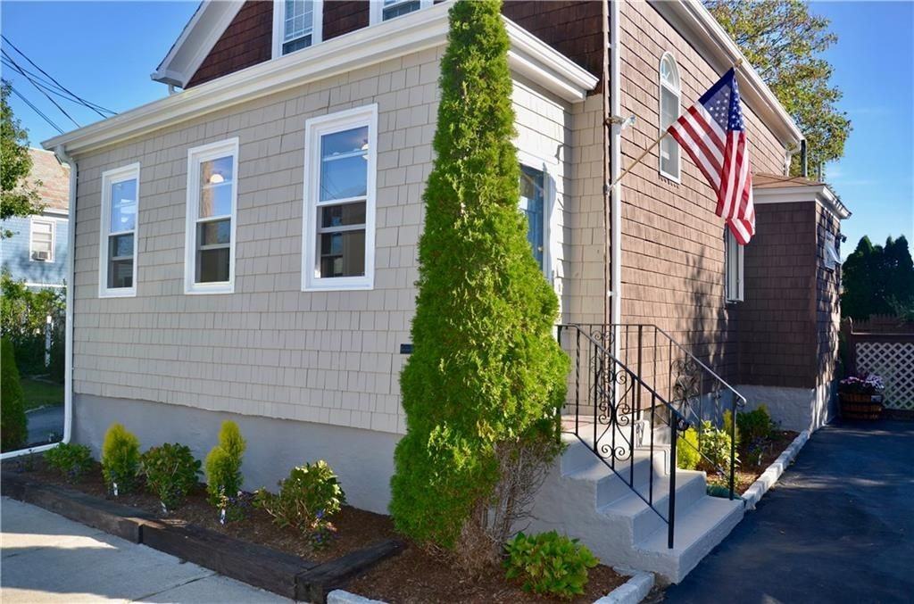 15 Halsey St - Photo 2 of 33