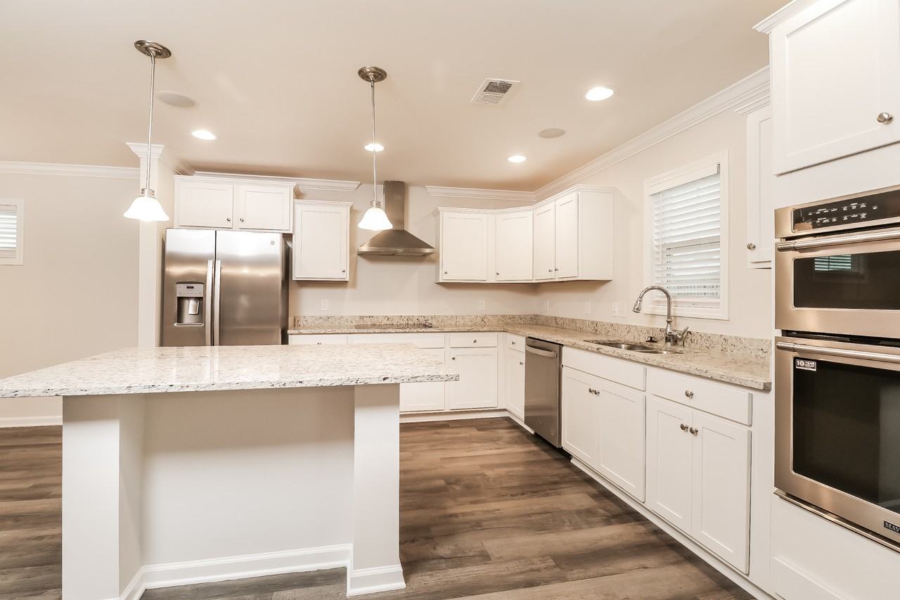 1032 Winter Way - Photo 7 of 18