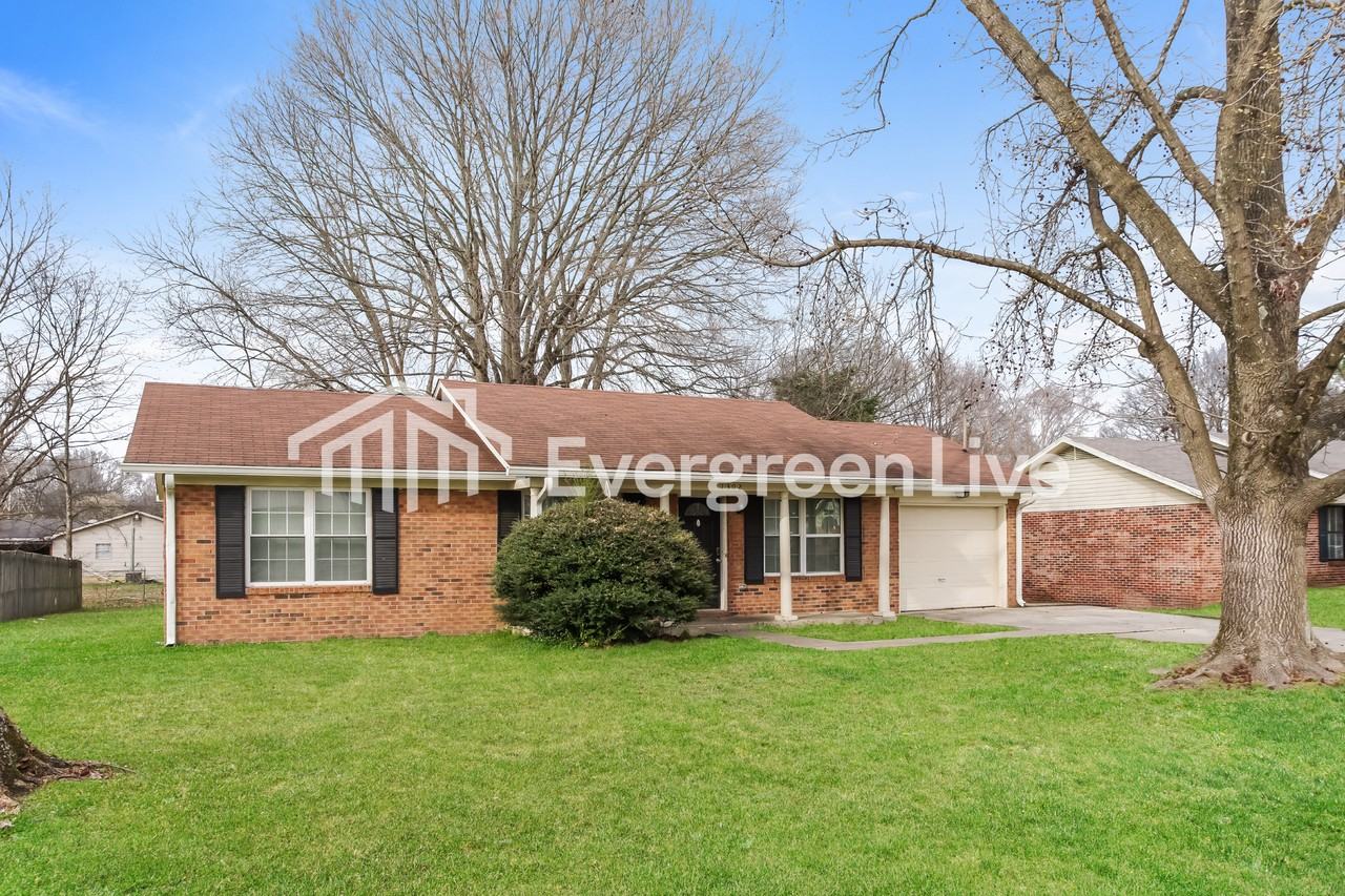 1302 Skyview St Sw - Photo 2 of 15