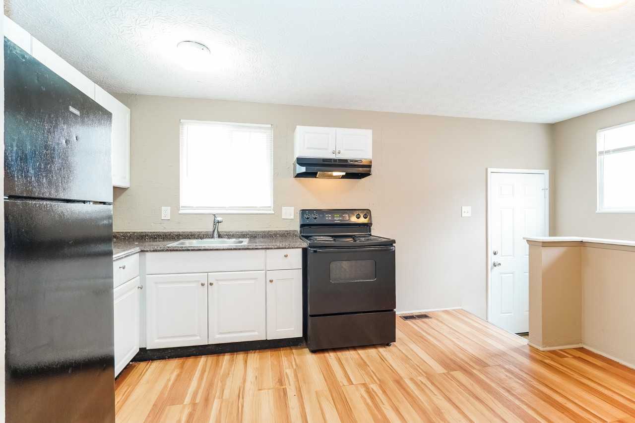 3379 Clarkston Ave - Photo 5 of 15