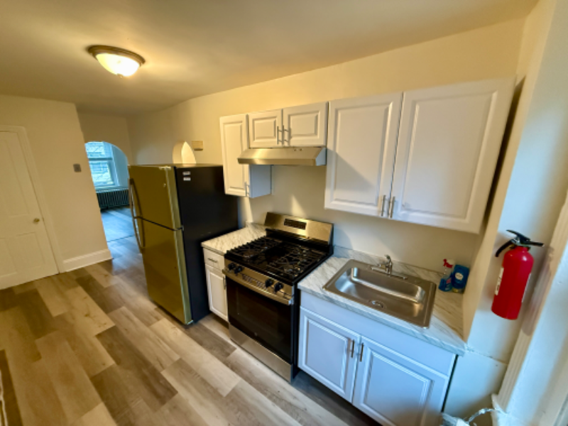 123 Jackson St #2 - Photo 3 of 9