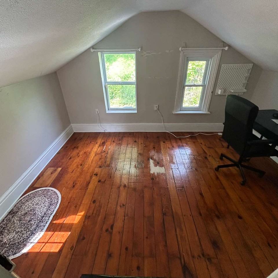 176 Montreal St - Photo 6 of 12