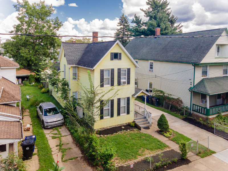 2051 W 45th St #DOWN - Photo 2 of 24