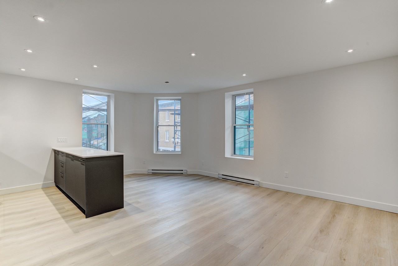 319 De Levis - Photo 4 of 50