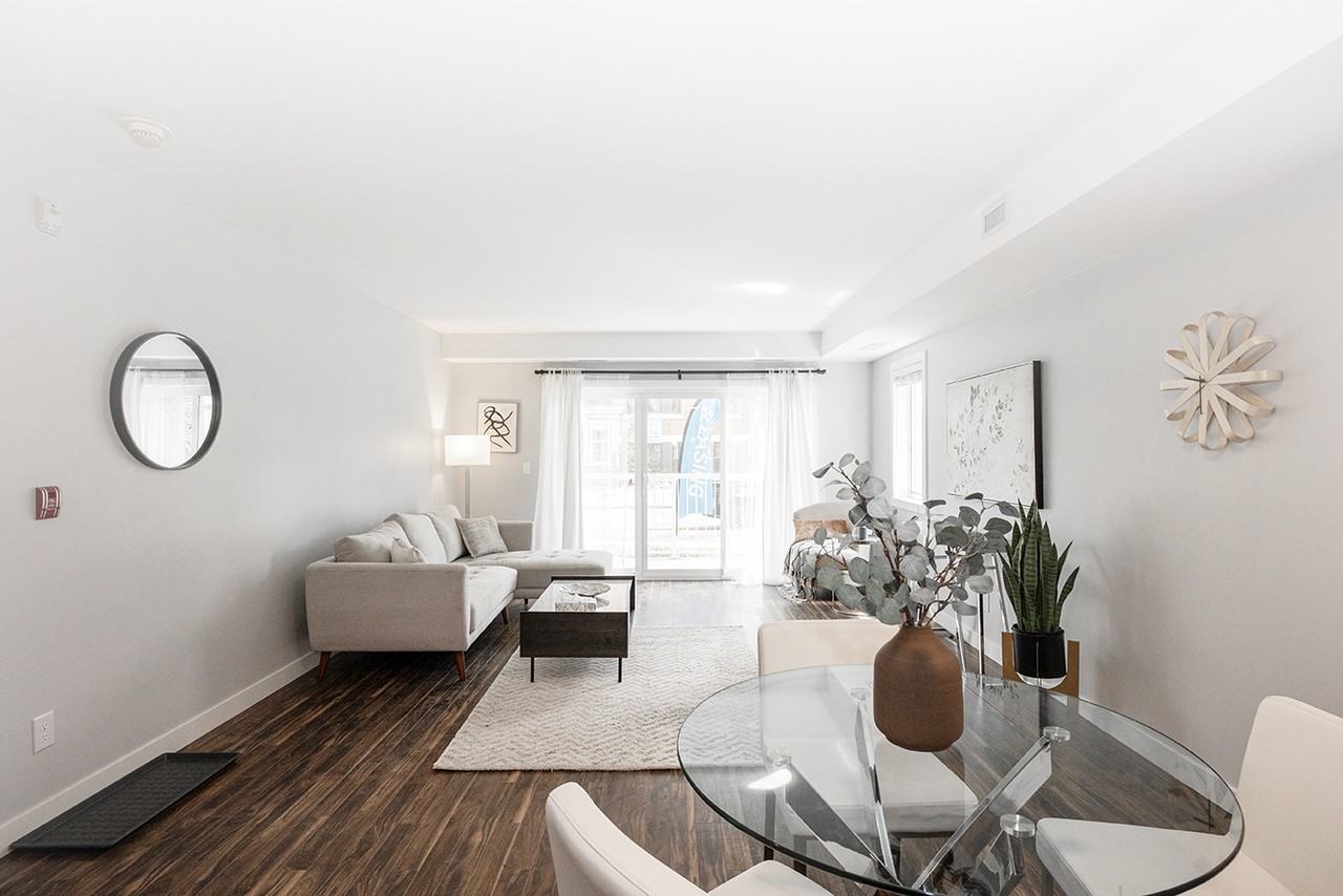 515 McMillan Avenue - Photo 4 of 32