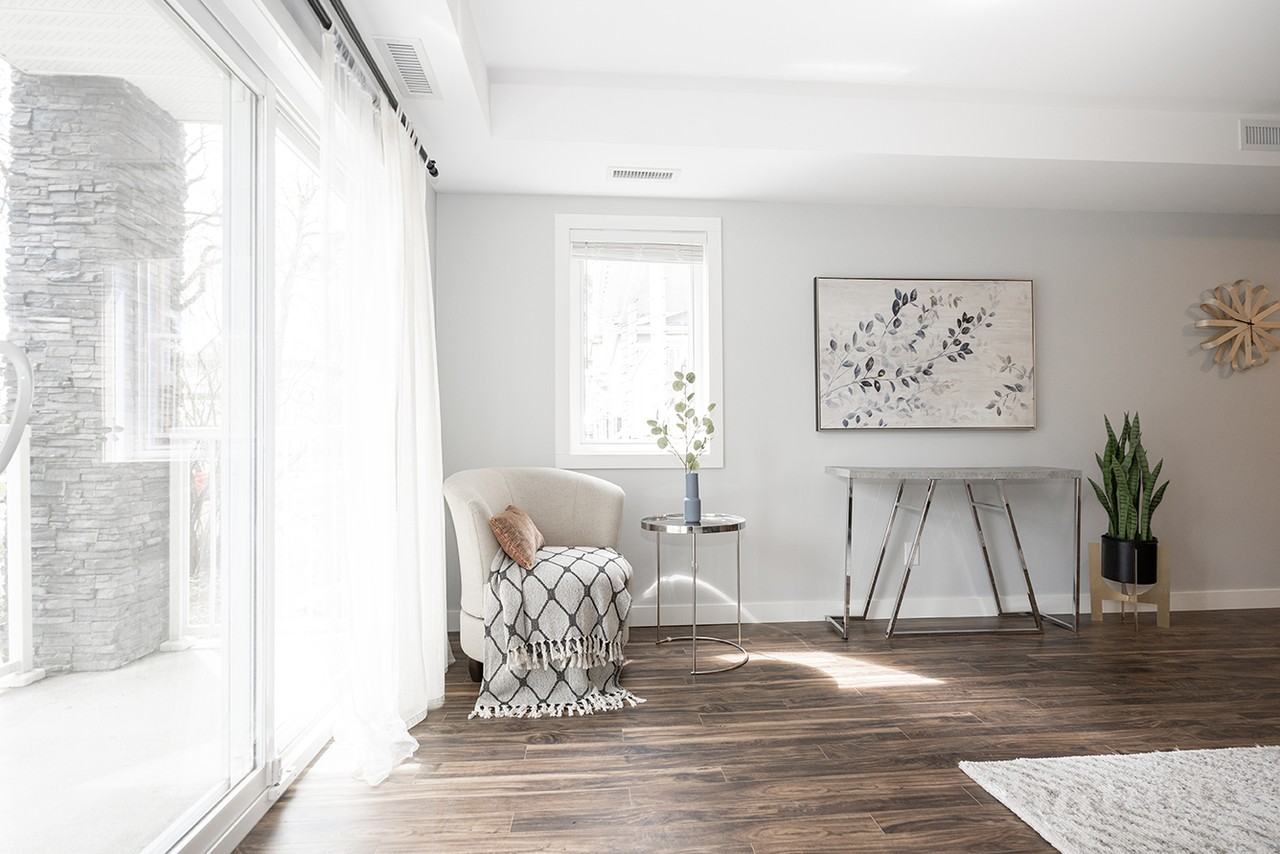 515 McMillan Avenue - Photo 7 of 30