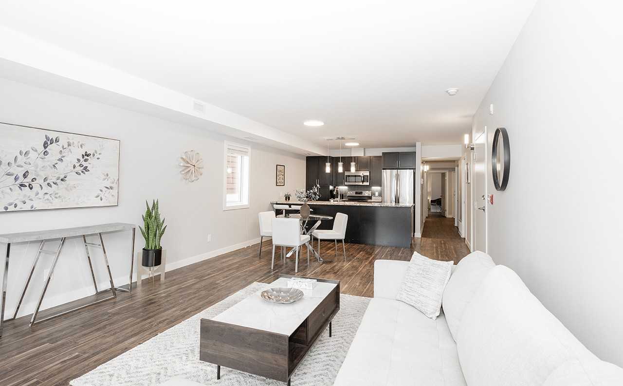 515 McMillan Avenue - Photo 5 of 30