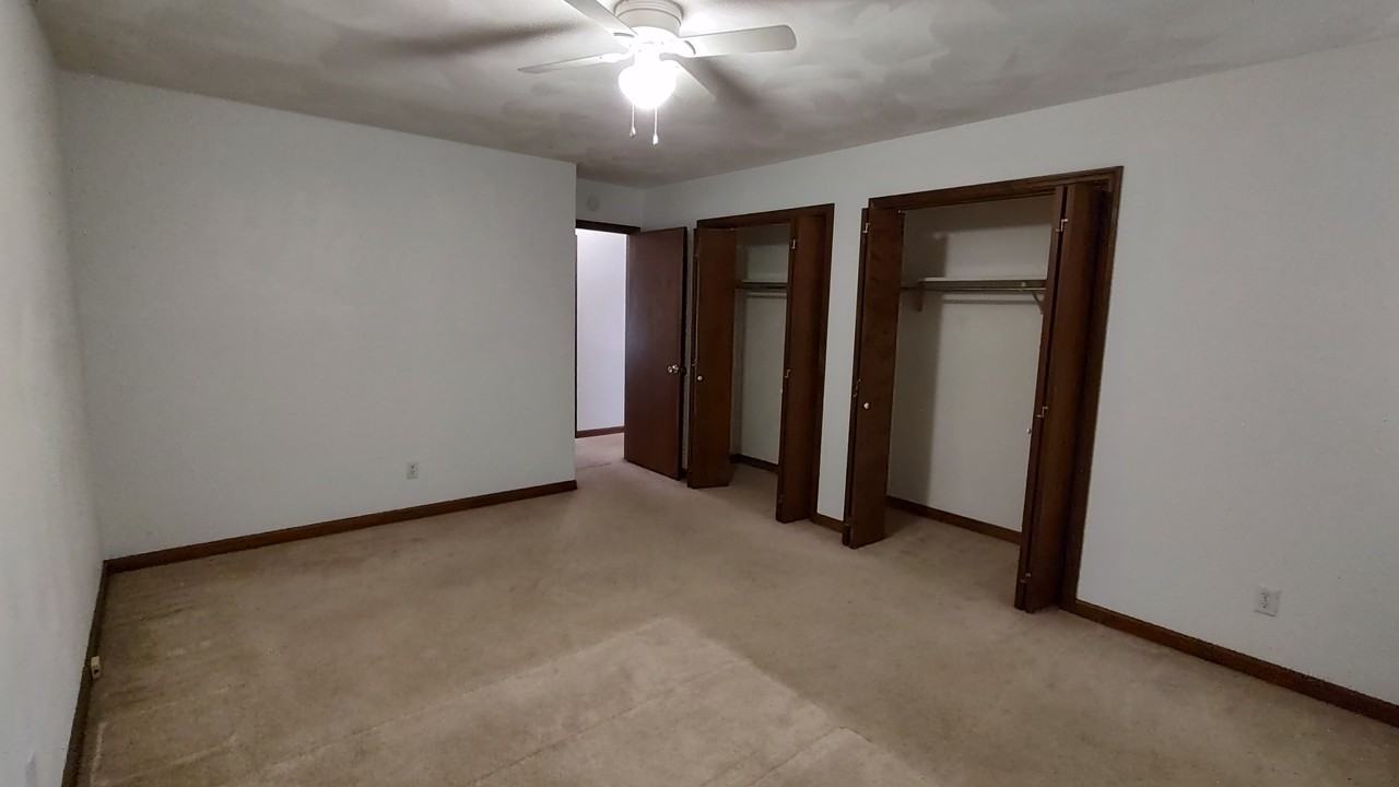 2418 Austin Drive - Photo 3 of 12