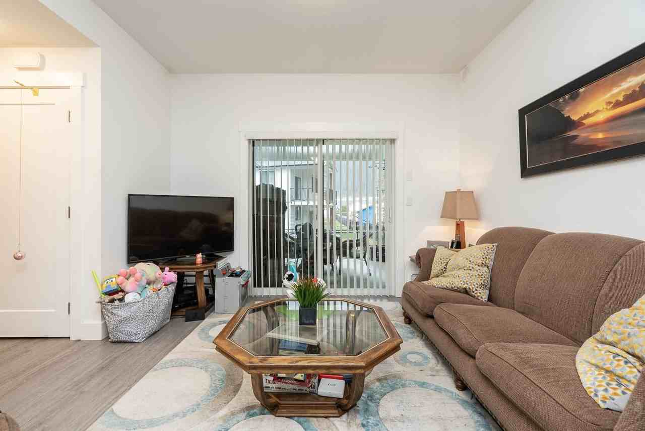 20134 Cypress Street - Photo 5 of 11