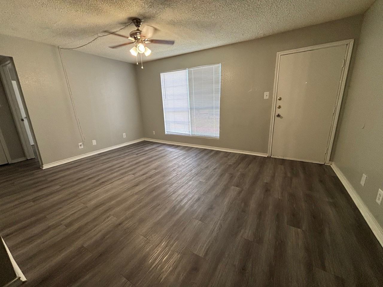1809 W Schunior St #0109