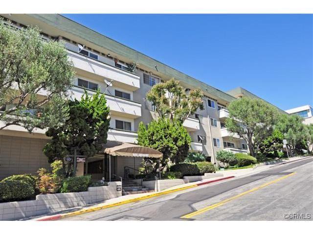 1600 Ardmore Avenue #310 - Photo 4 of 24