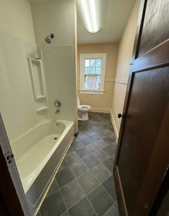 83 W Hudson Ave #1 - Photo 7 of 10