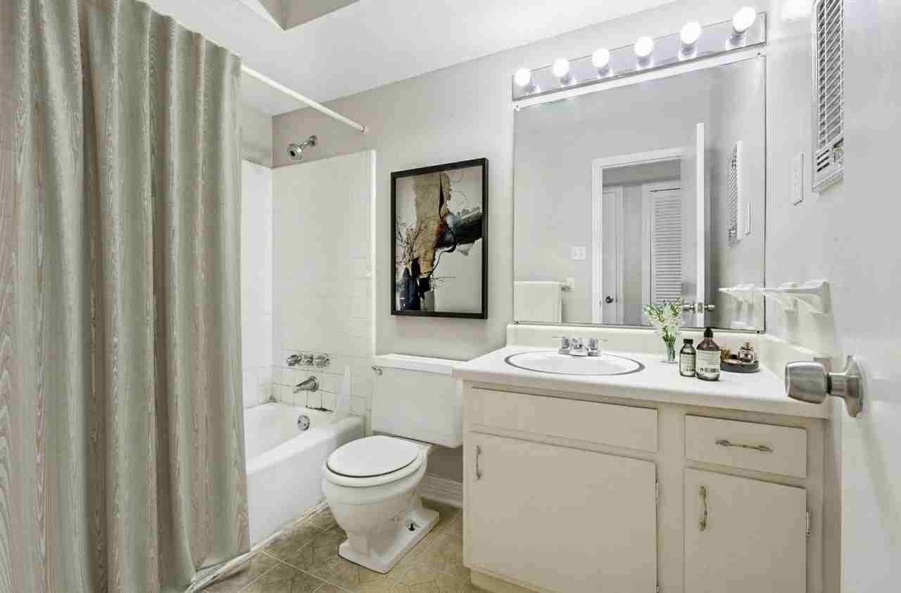 Georgetown Dr #4008 - Photo 7 of 11