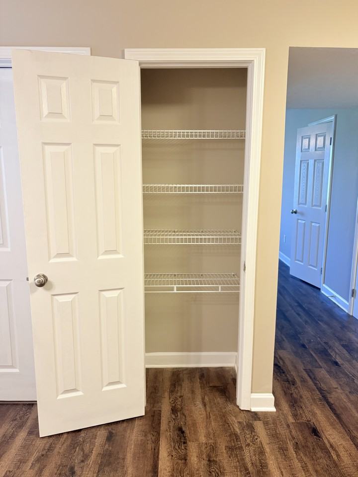 184 Enterprise Ct #209 - Photo 5 of 15