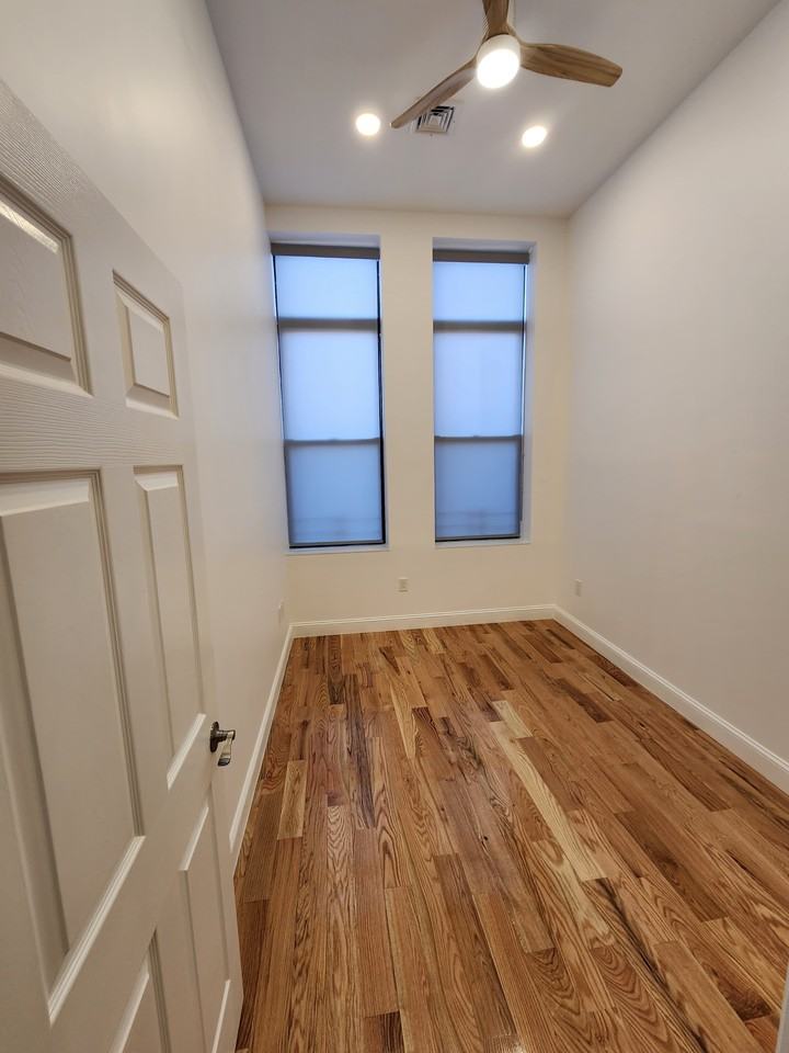 189 Main St #3B - Photo 4 of 4