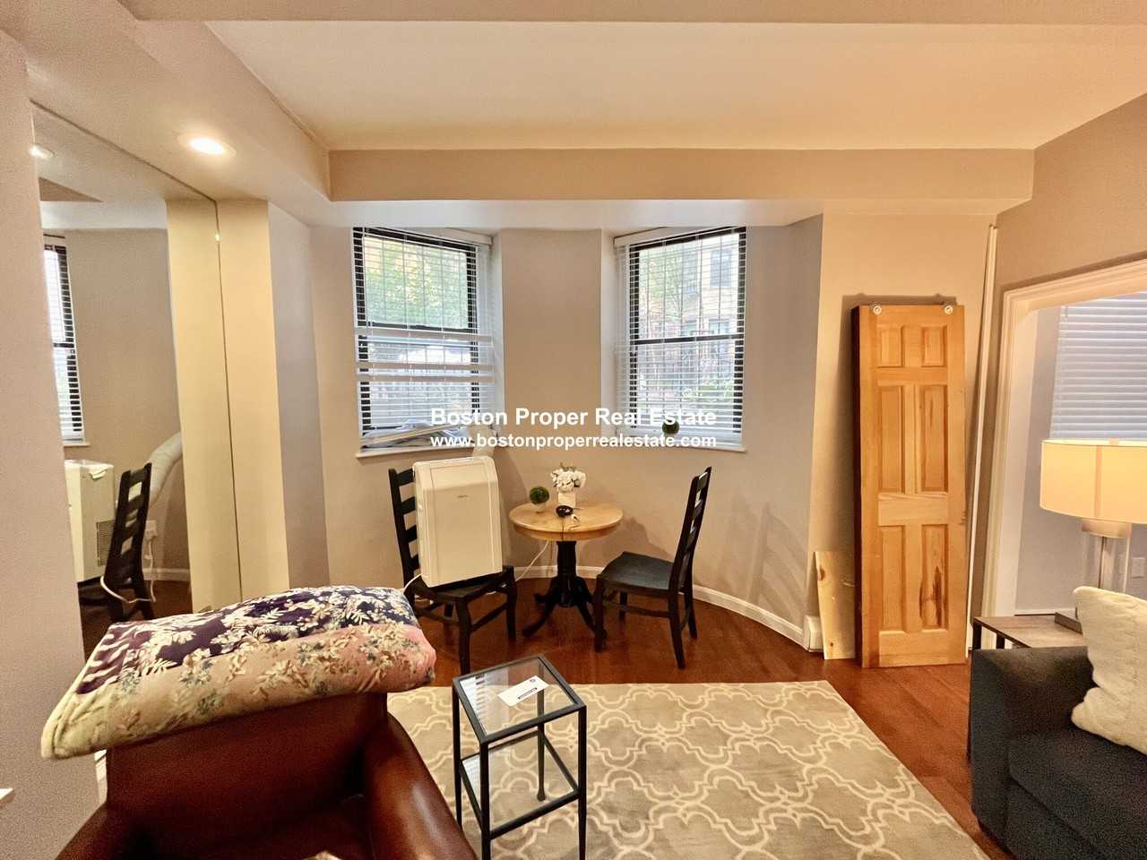 40 Saint Botolph St #B2 - Photo 2 of 10