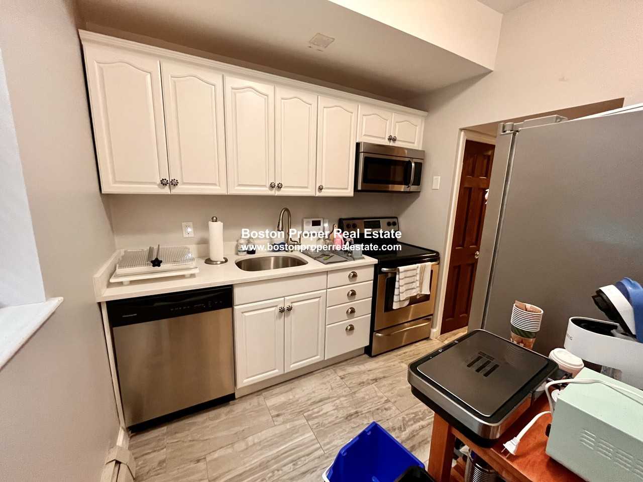 40 Saint Botolph St #B2 - Photo 3 of 10