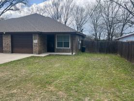 808 Golf Course Rd #B - Photo 1 of 1