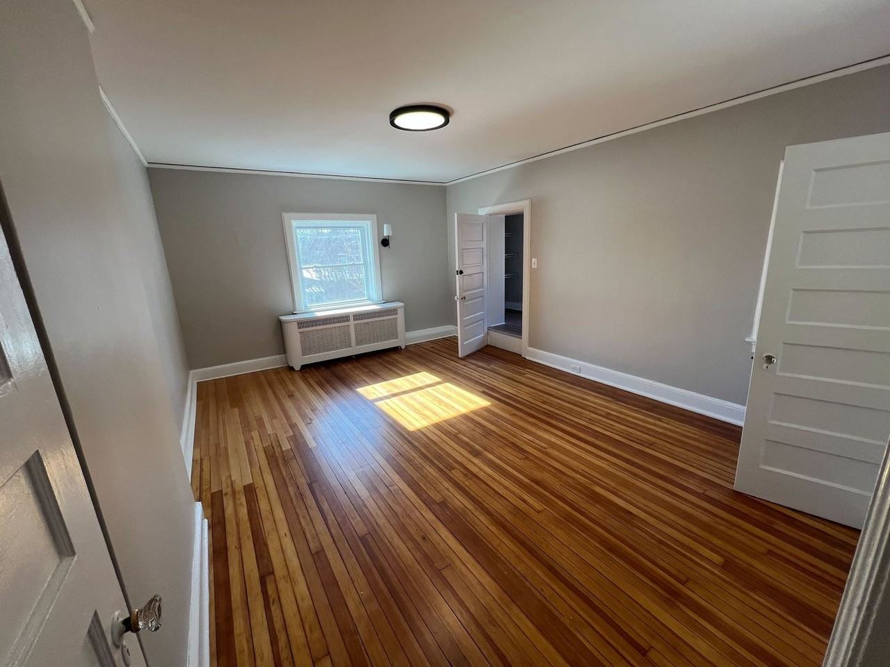 326 State St - Photo 3 of 10