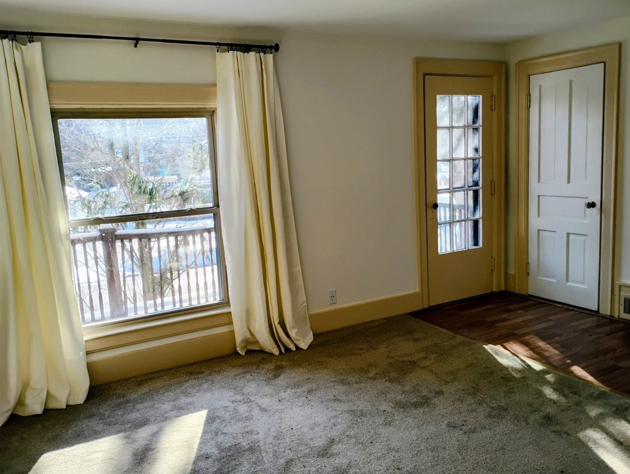 67 Huron St - Photo 7 of 13