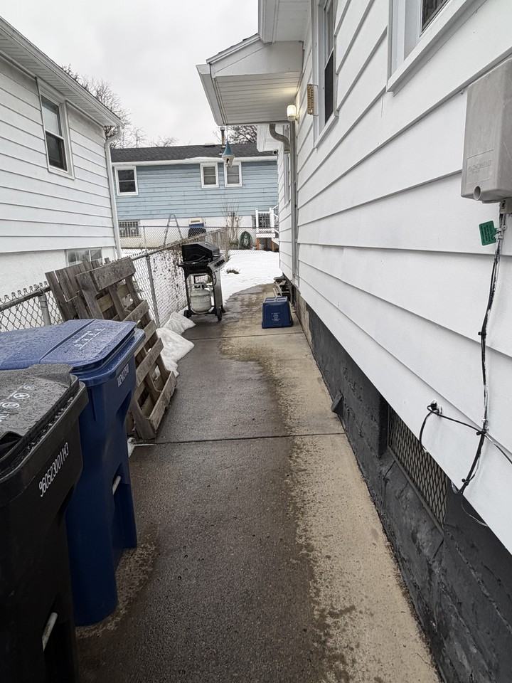 152 Clover Ridge Dr #NA - Photo 5 of 32