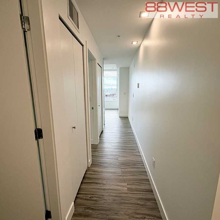 181 6th Street West #305 - Photo 3 of 28