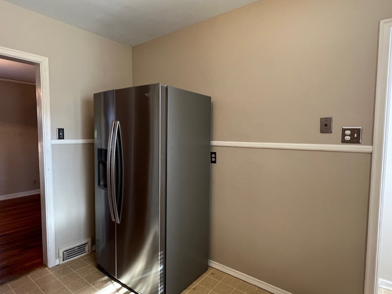 4322 Northwest Drive - 1 #1 - Photo 7 of 19