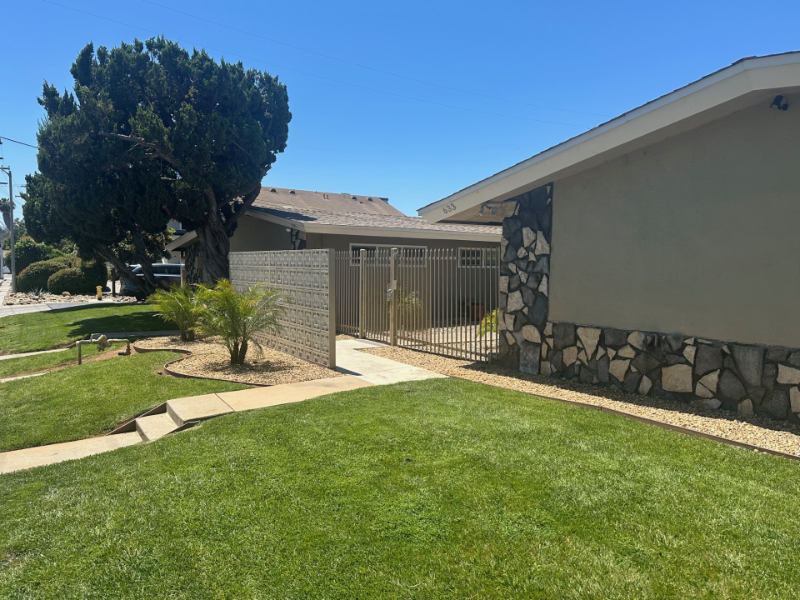 633 N Fig St #N - Photo 3 of 20