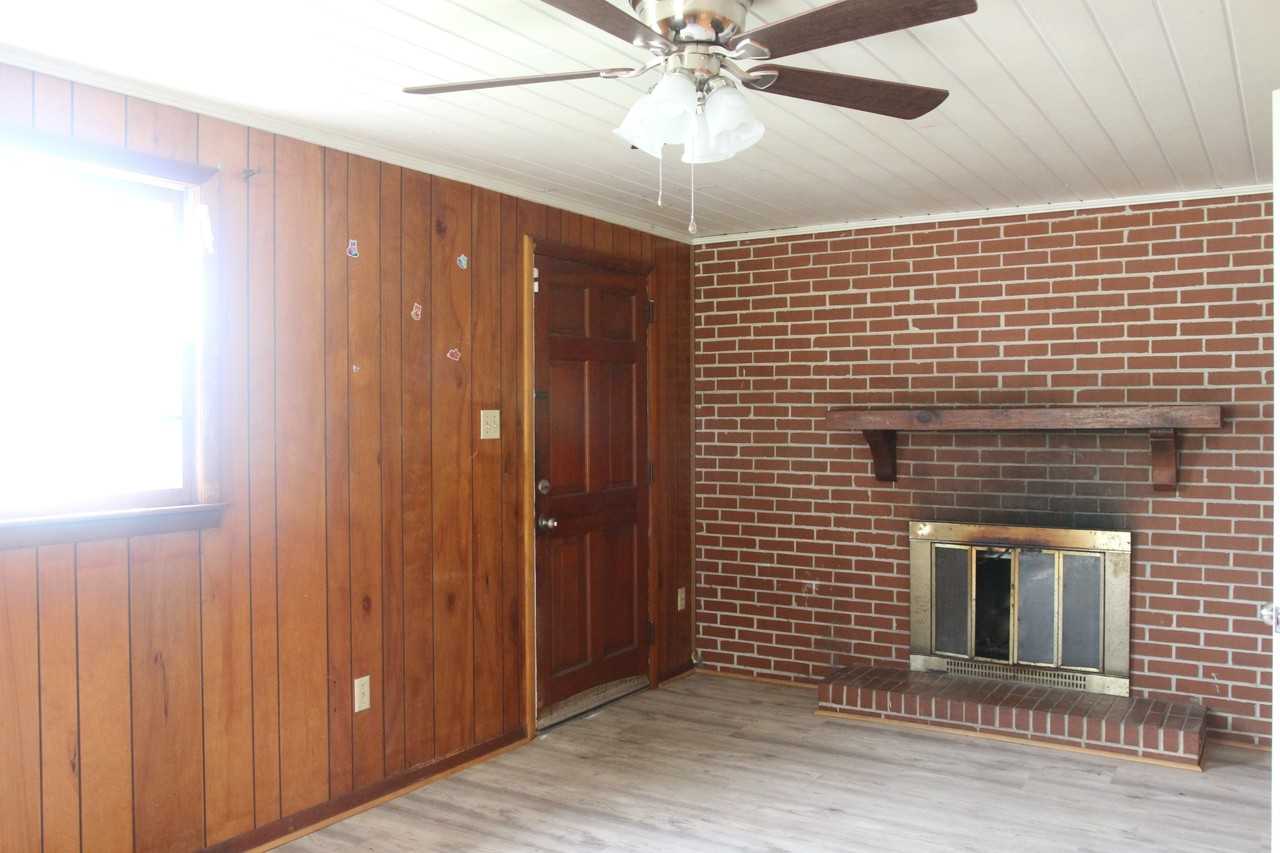 1800 Gillionville Rd #1 - Photo 5 of 9