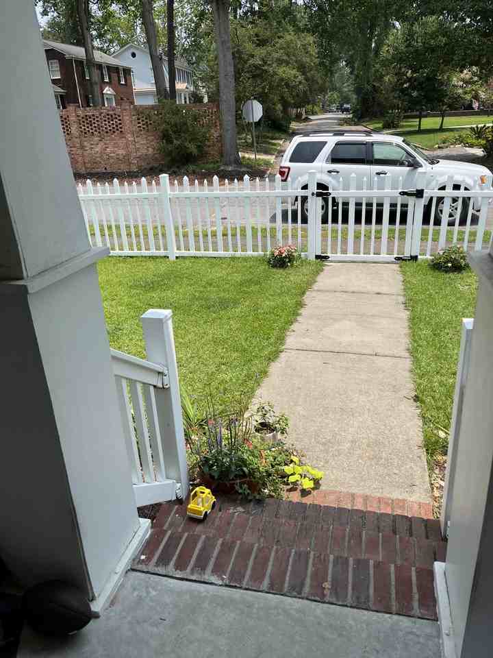 1229 Manning Ave #NA - Photo 6 of 20