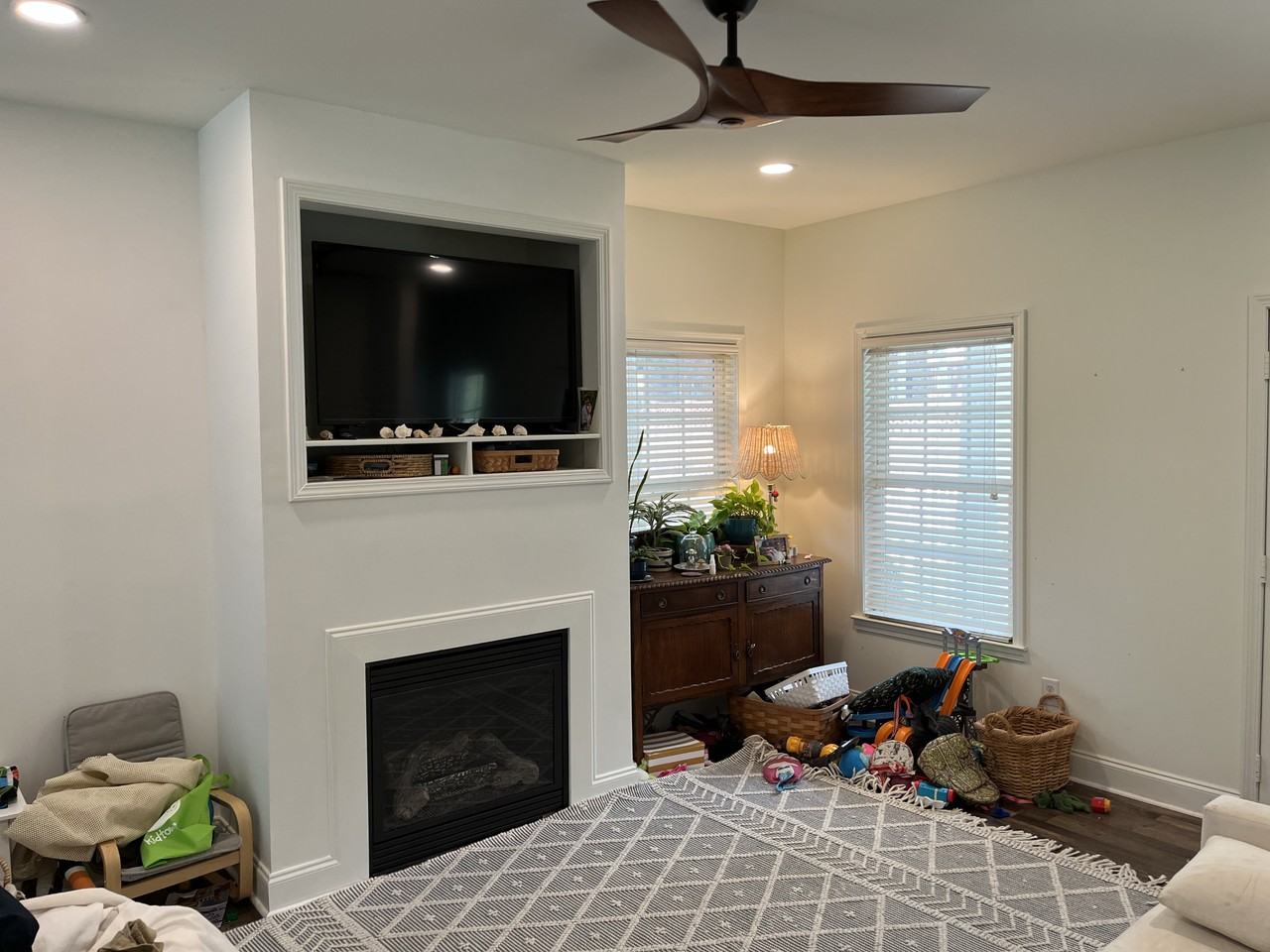 1229 Manning Ave #NA - Photo 7 of 20