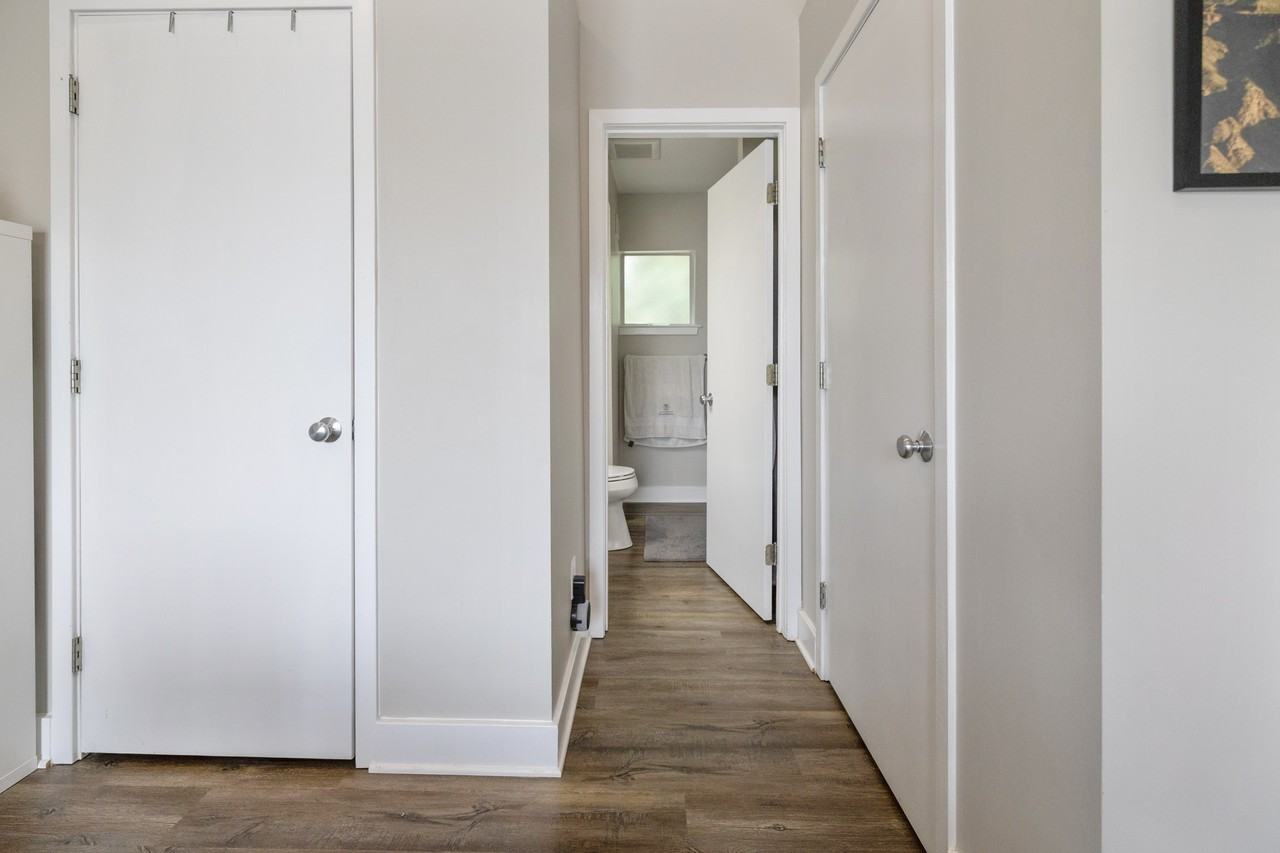 2082 Atherton Heights Ln #5 - Photo 5 of 13