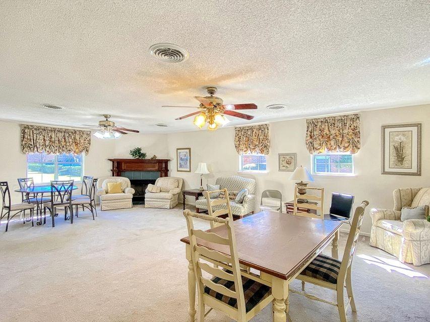 101 Elmwood Ave #D - Photo 4 of 15