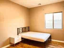 featured image of 916 Bob Barney Ave