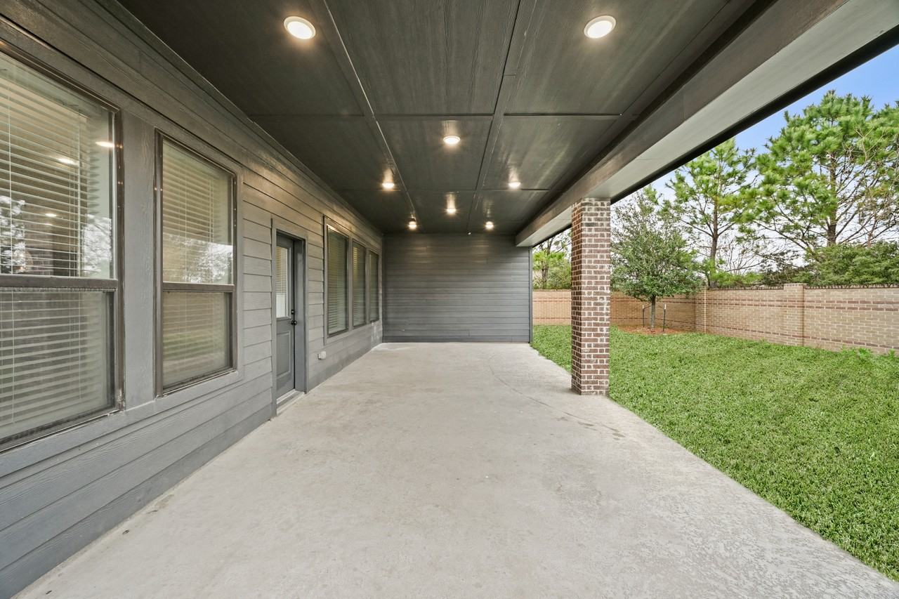 15914 Dedication Dr #1 - Photo 5 of 48