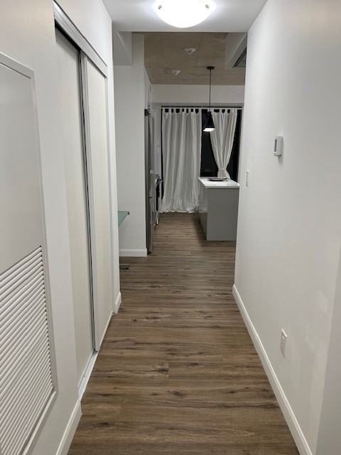 7 08-7 Erie Ave #1 - Photo 3 of 7