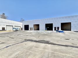 featured image of 112 Burbank Ave #4