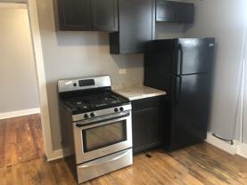 1714 W 46th St Apt 3w #3W - Photo 1 of 1