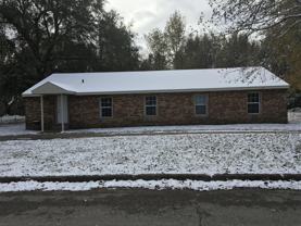 423 W Woodrow St #B - Photo 1 of 1