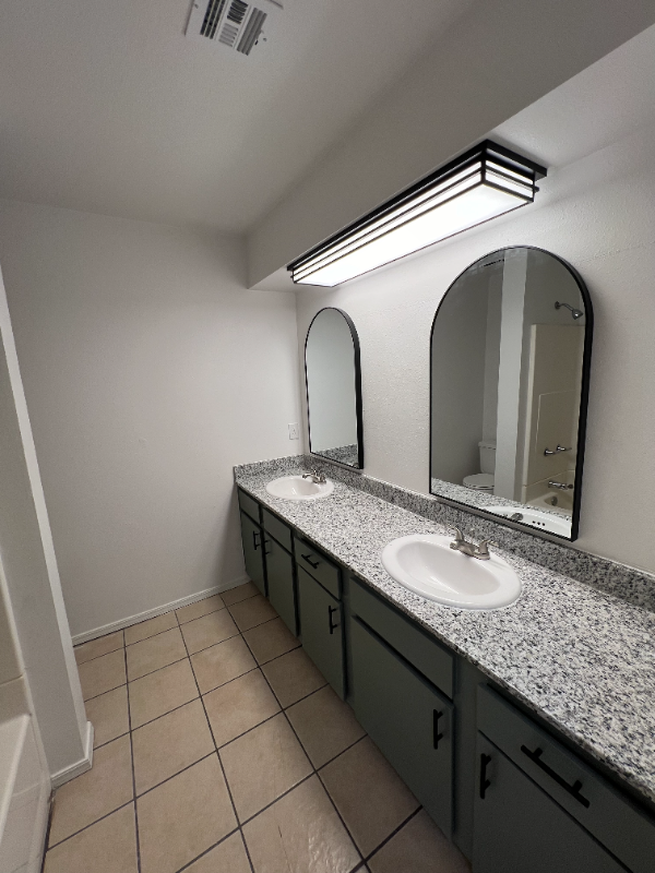 922 Turtle Creek Dr #922 - Photo 6 of 12