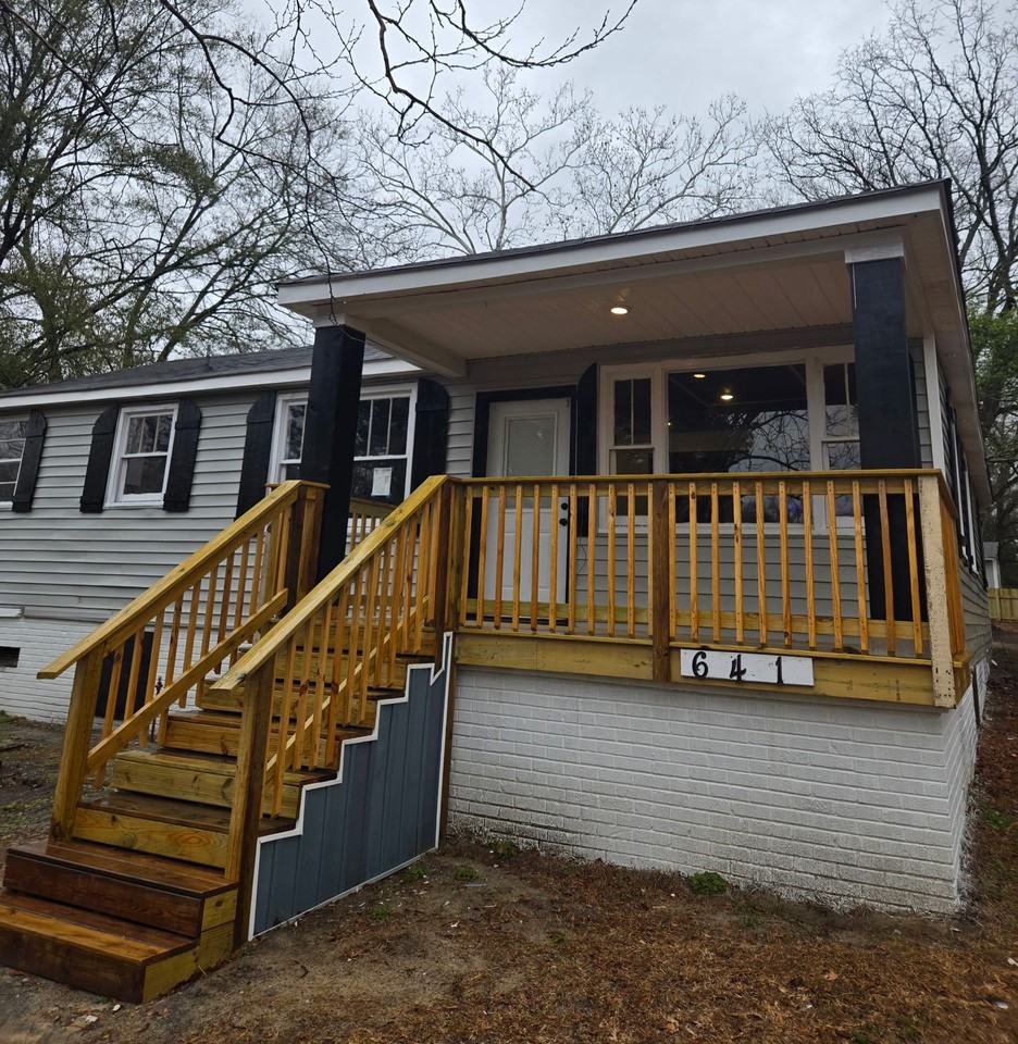 641 Brooks Ave #1 - Photo 2 of 21